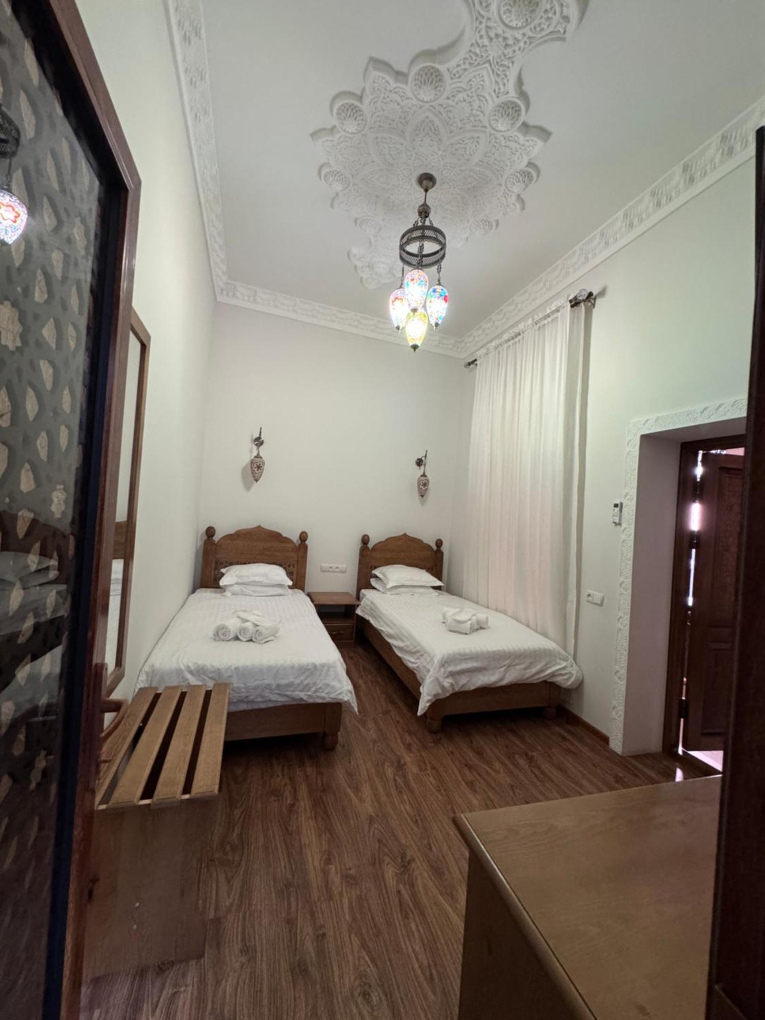 Guesthouse Muqaddam Buchara Exterior foto