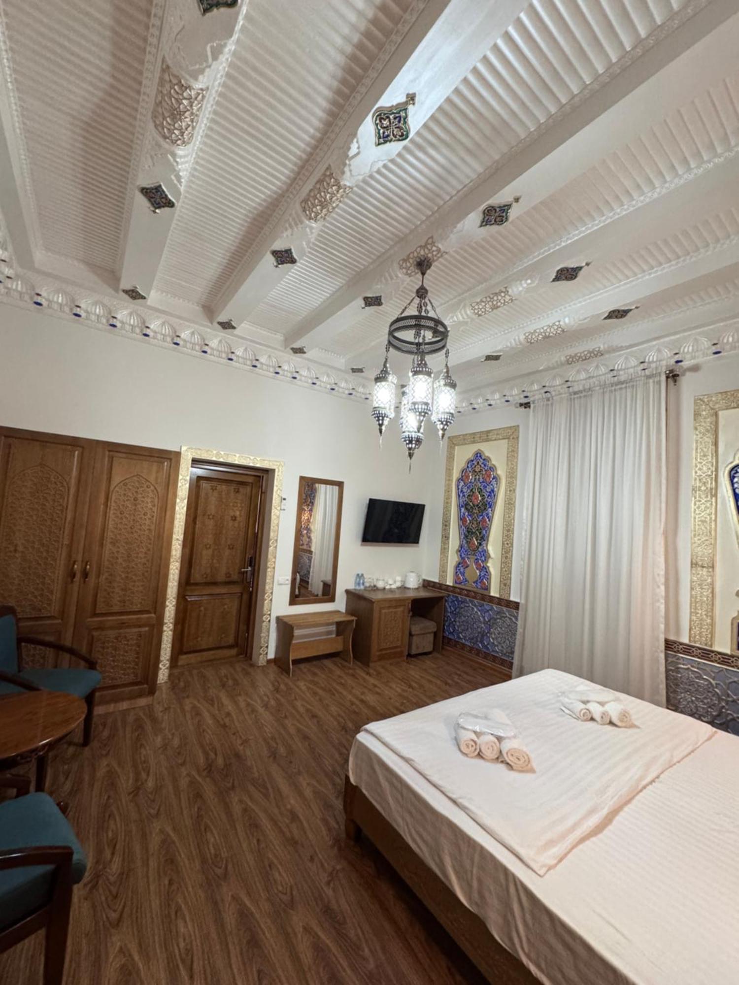 Guesthouse Muqaddam Buchara Exterior foto