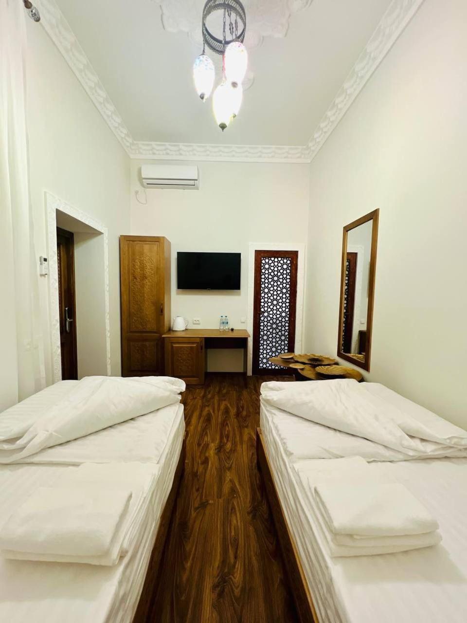 Guesthouse Muqaddam Buchara Exterior foto