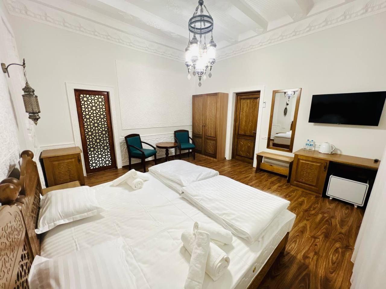 Guesthouse Muqaddam Buchara Exterior foto